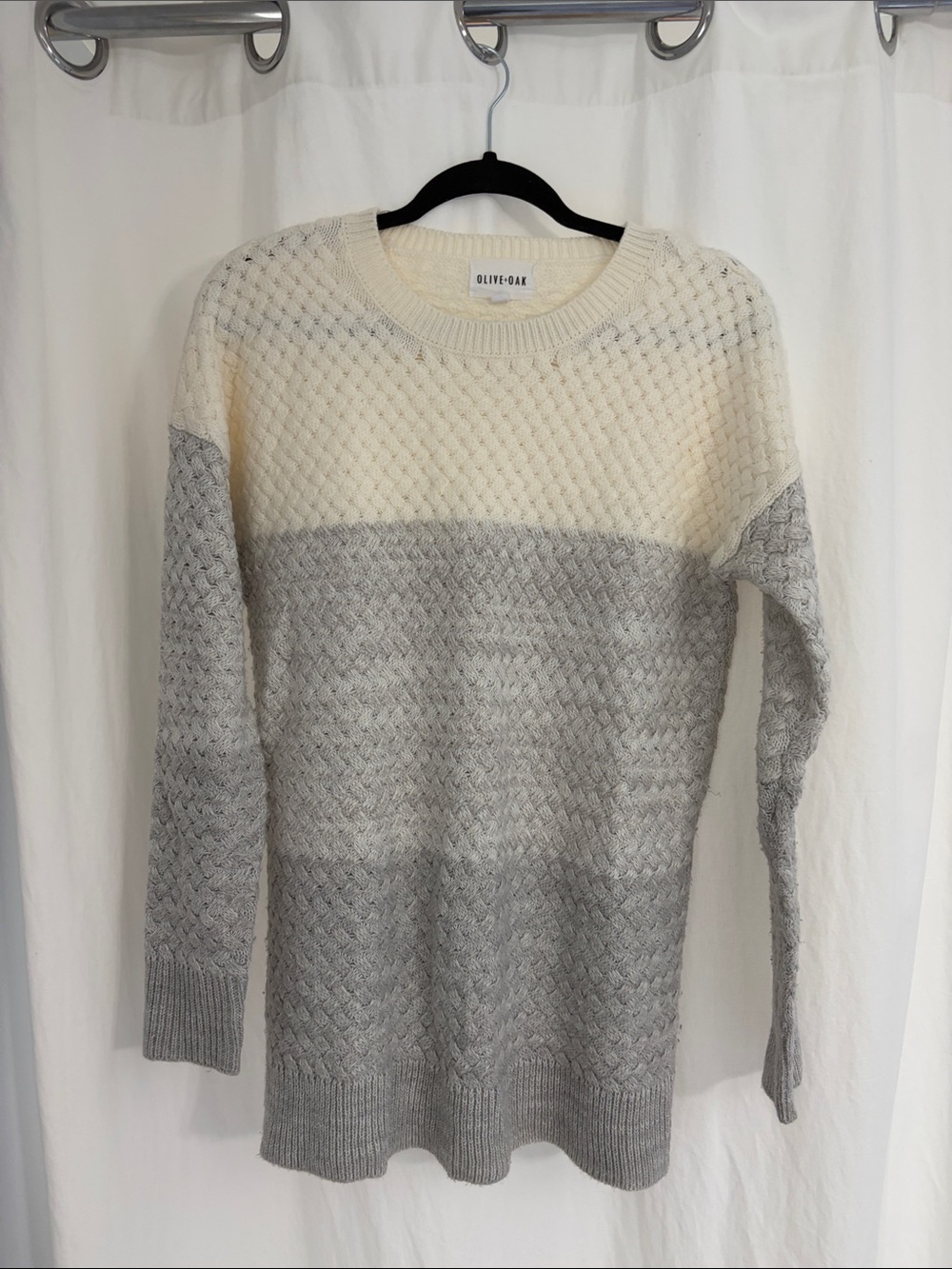 Olive & Oak Cream and Light Gray Texture-Block Crew Sweater
